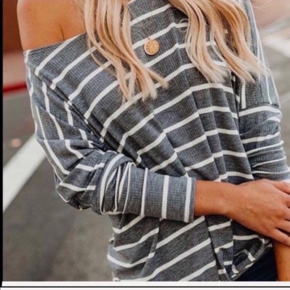 New Gray and White Striped Front Knotted B… - Picture 2 of 4